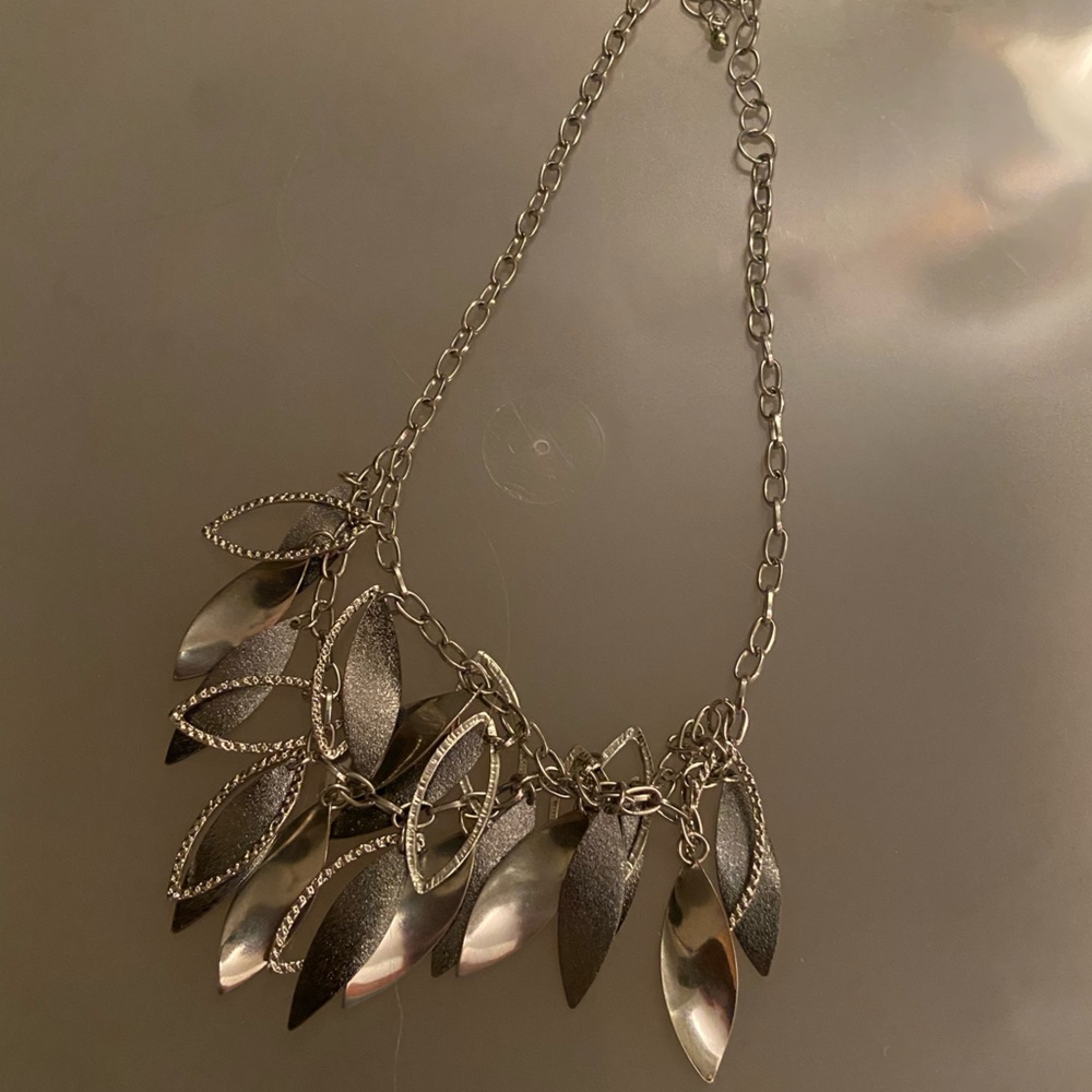 Silver Leaf Chain Necklace